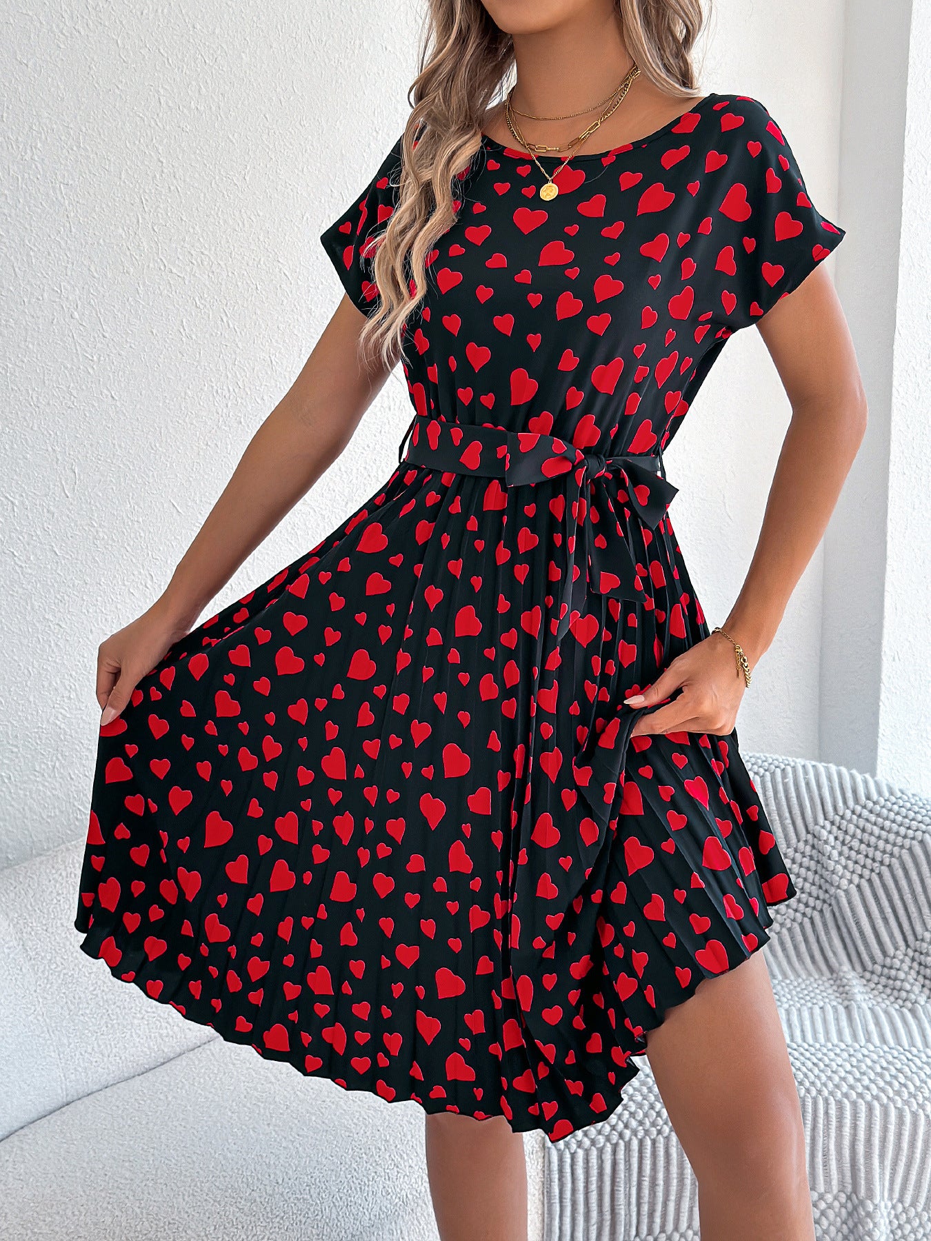 Casual Love Heart Short Sleeve Waist-controlled Pleated Dress